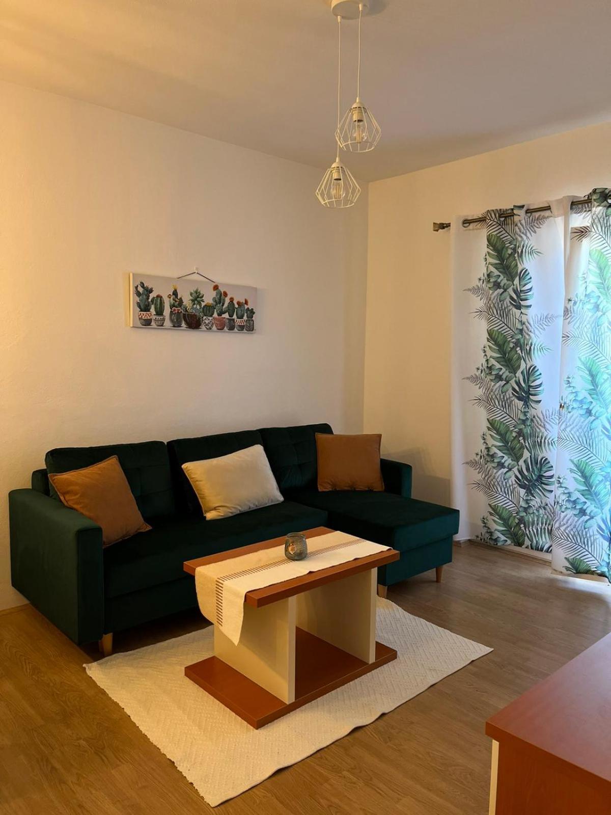 App&Rooms Anica Kampor Buitenkant foto